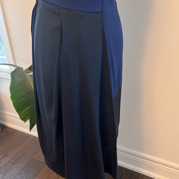 BCBG Runway Asymmetrical Dress size 2 - Picture 6 of 14